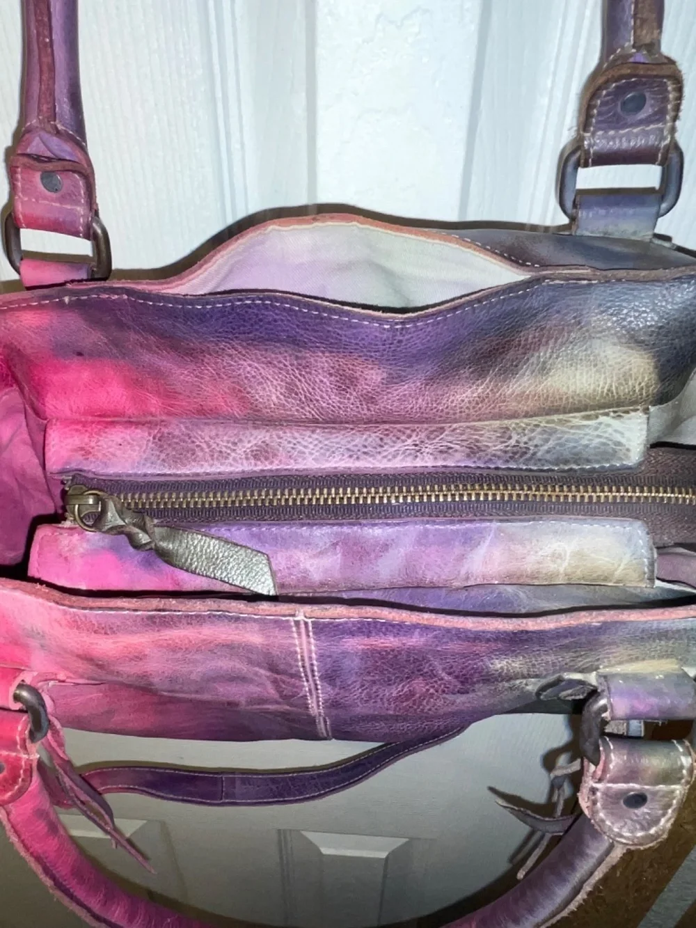 Bedstu NWOT Rockababy Bag Spring Meadow Color.